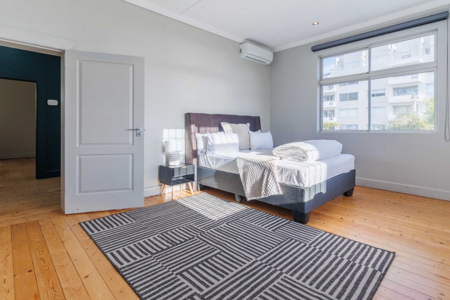 4 Bedroom Property for Sale in Bantry Bay Western Cape